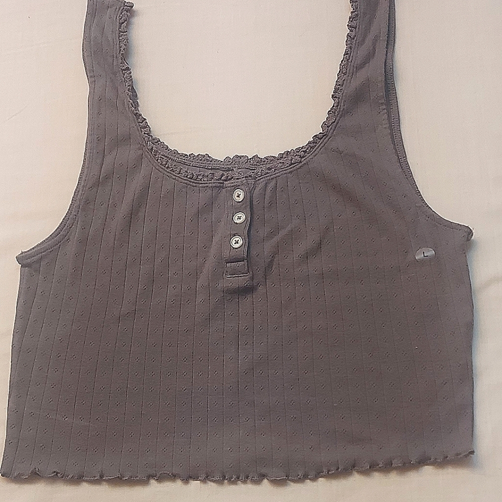 Gray Pointelle Crop Henley Top L Soft Feminine Minimal Layer